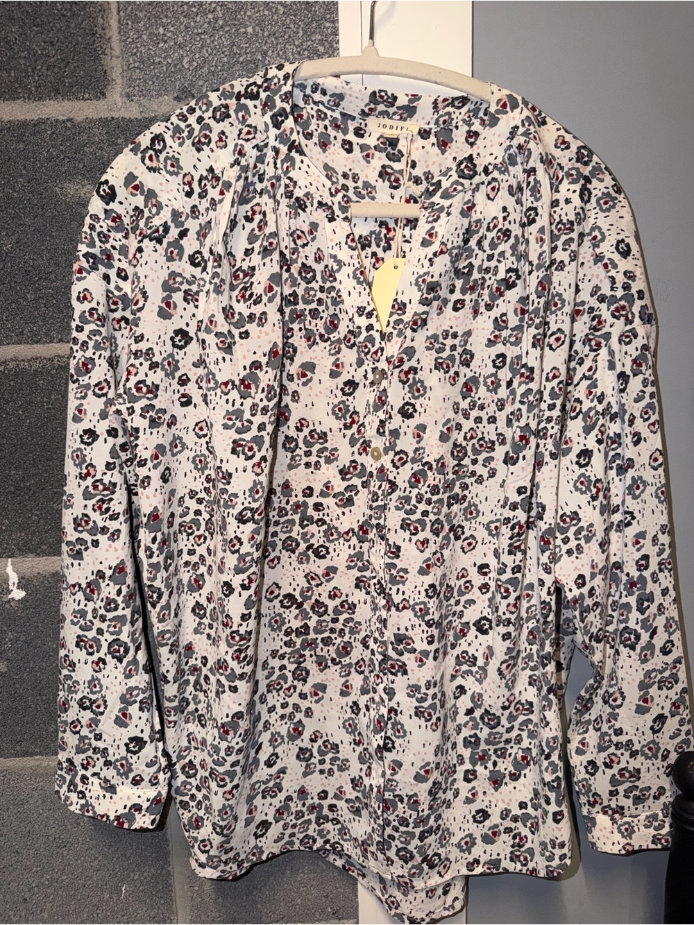 JODIFL White Floral Button-Front Blouse with Black and Red Accents